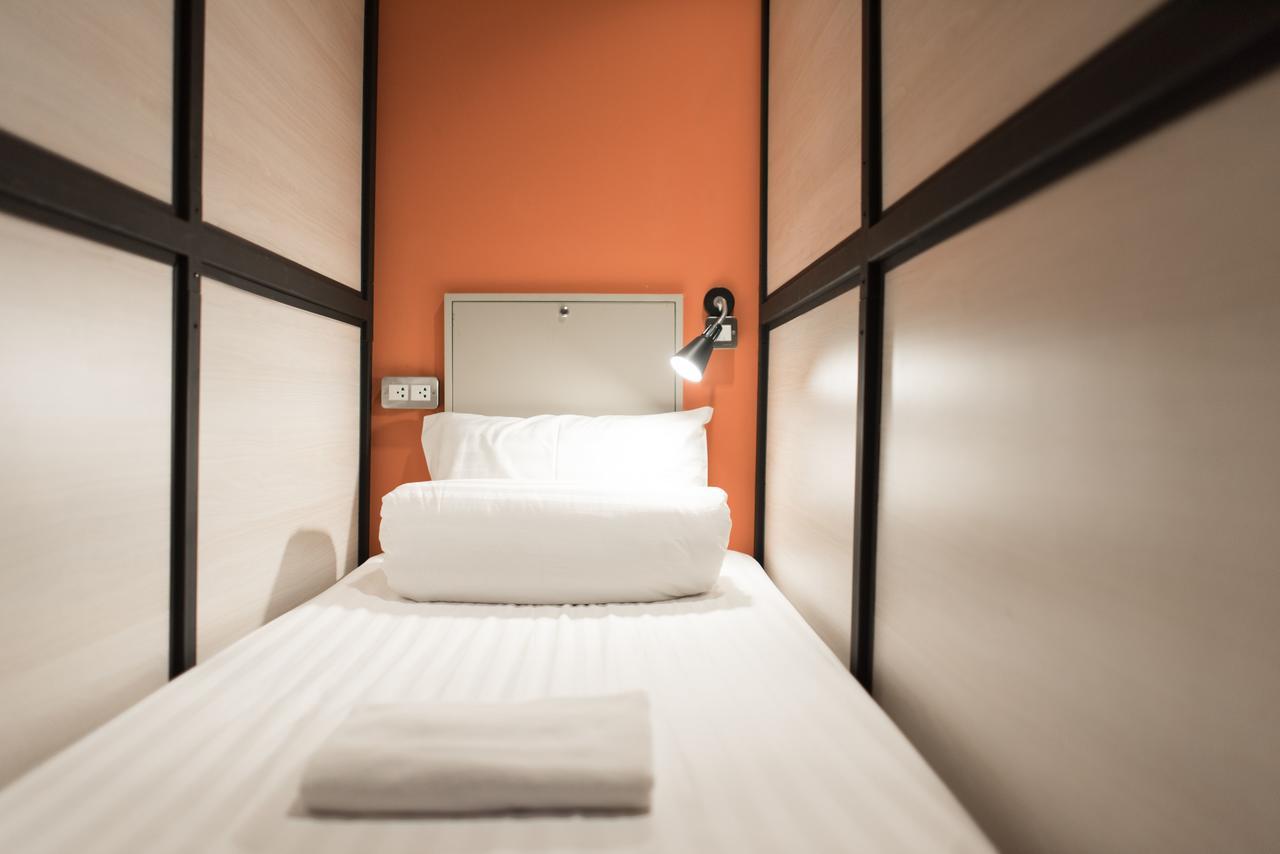 Augusta Hostel Μπανγκόκ Εξωτερικό φωτογραφία