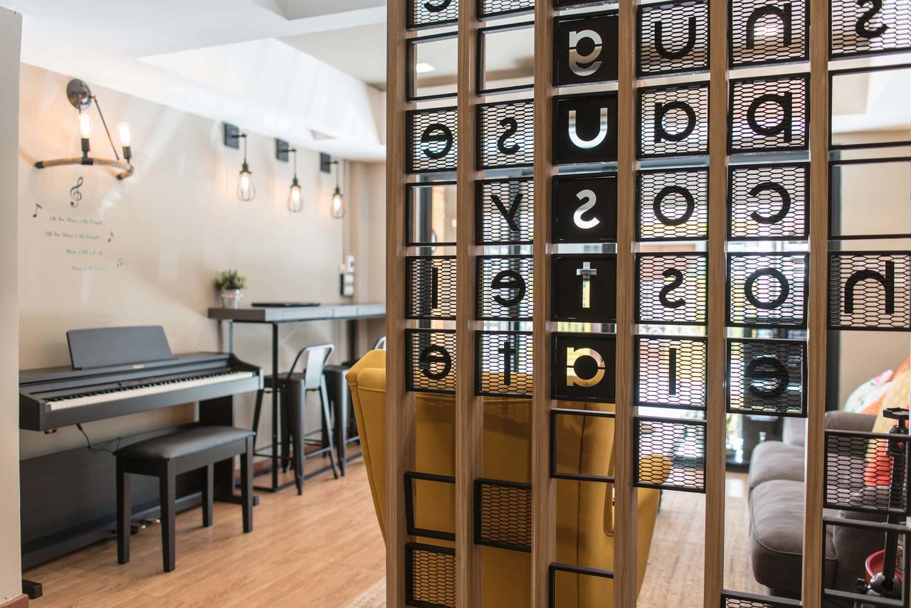 Augusta Hostel Μπανγκόκ Εξωτερικό φωτογραφία