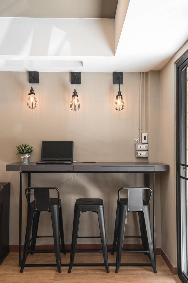 Augusta Hostel Μπανγκόκ Εξωτερικό φωτογραφία