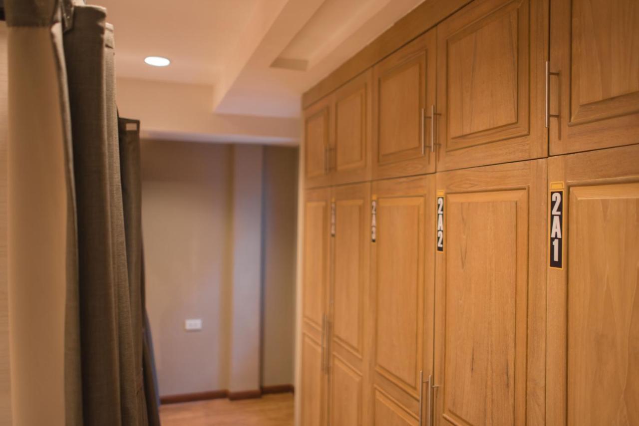Augusta Hostel Μπανγκόκ Εξωτερικό φωτογραφία